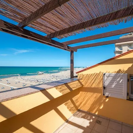 Rex 아파트호텔 3*