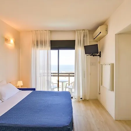 Aparthotel Rex 3*