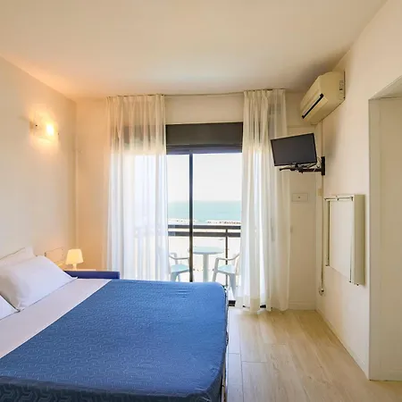 Rex Aparthotel